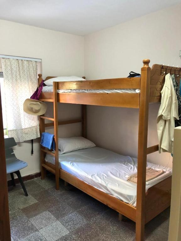 Royal Hostel Tiranë Luaran gambar